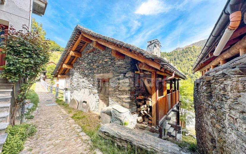 Mansarda frazione San Gottardo 2/3, Rimella — foto 10 di 13