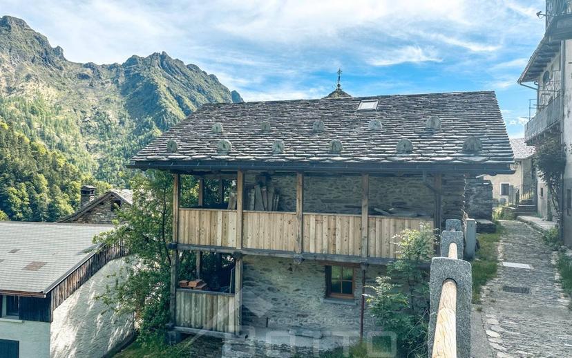 Mansarda frazione San Gottardo 2/3, Rimella — foto 13 di 13
