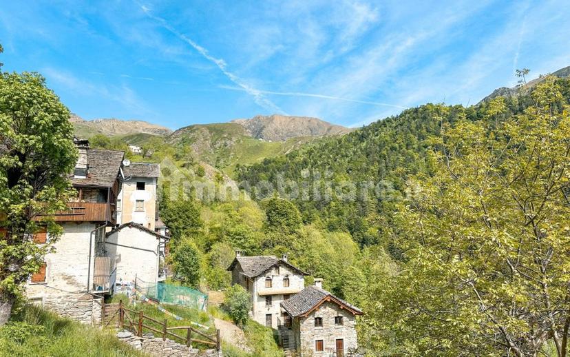 Mansarda frazione San Gottardo 2/3, Rimella — foto 9 di 13