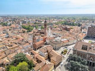 Trilocale vicolo Duomo 2, Centro Storico, Monza — foto 3 di 26