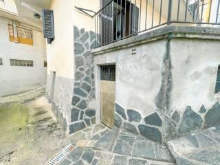 Bilocale via vallestrona 2, Quarna Sopra