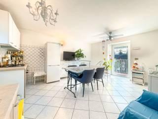Villa unifamiliare via Antonio Pacinotti 10, Centro, Omegna — foto 6 di 33