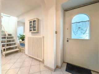 Villa unifamiliare via Antonio Pacinotti 10, Centro, Omegna — foto 31 di 33