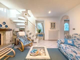 Villa unifamiliare via Antonio Pacinotti 10, Centro, Omegna — foto 29 di 33
