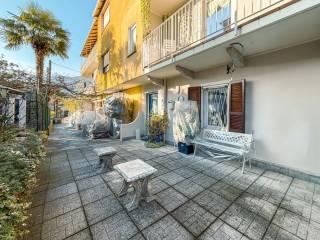 Villa unifamiliare via Antonio Pacinotti 10, Centro, Omegna — foto 3 di 33
