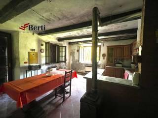 Appartamento via Costa 112, Centro, Viola — foto 93 di 100
