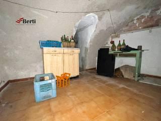 Appartamento via Costa 112, Centro, Viola — foto 51 di 100