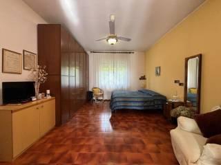 Appartamento via del Santo 100, Centro, San Giorgio delle Pertiche — foto 8 di 40