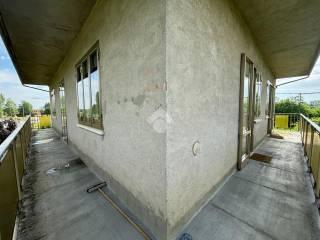 Appartamento via del Santo 100, Centro, San Giorgio delle Pertiche — foto 5 di 40