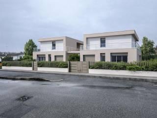 Villa plurifamiliare via Cavalier Dino Bovina, Terre del Reno — foto 4 di 8