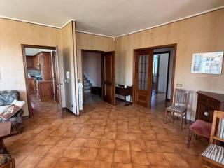 Villa plurifamiliare, ottimo stato, 1020 m², Costigliole d'Asti