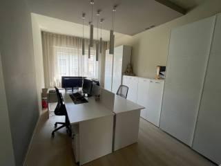 Quadrilocale piazza Arturo dell'Oro 13, Centro, Domodossola — foto 12 di 20