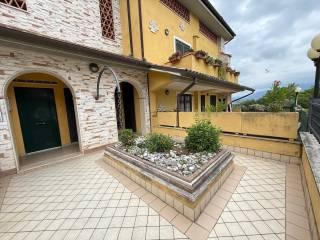Trilocale Strada Curva dell'Edera, Centro, Narni — foto 8 di 12