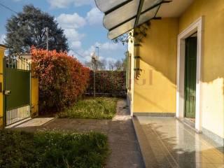 Villa unifamiliare via 25 Aprile 26, Semicentro, Vimercate — foto 24 di 25