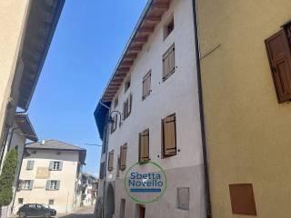 Quadrilocale Contradella degli Artesani 1, Centro, Caldonazzo — foto 3 di 32