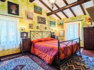 Villa unifamiliare frazione Casa del Moro 6, Castana — foto 2 di 39