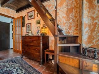 Villa unifamiliare frazione Casa del Moro 6, Castana — foto 3 di 39