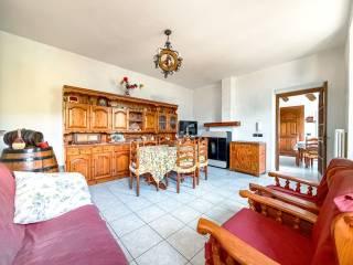 Trilocale via Valle Strona 34, Centro, Omegna — foto 20 di 31