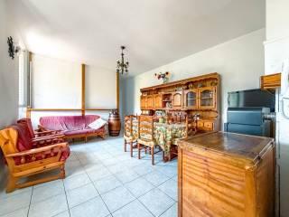 Trilocale via Valle Strona 34, Centro, Omegna — foto 11 di 31