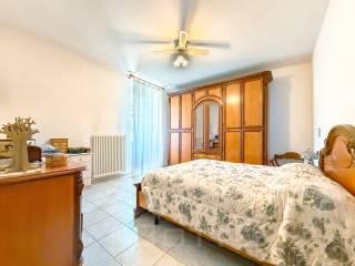 Trilocale via Valle Strona 34, Centro, Omegna — foto 16 di 31
