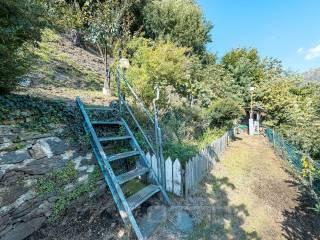 Trilocale via Valle Strona 34, Centro, Omegna — foto 22 di 31