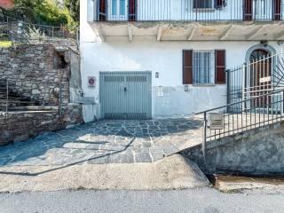 Trilocale via Valle Strona 34, Centro, Omegna — foto 26 di 31