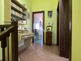 Villa plurifamiliare via marchese a. del prete 5, Pozzilli — foto 11 di 23