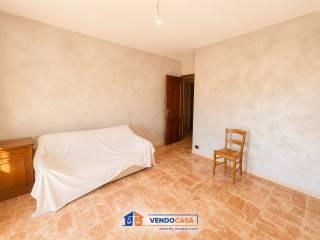 Quadrilocale viale Regina Margherita 8, Centro, Cherasco — foto 6 di 10