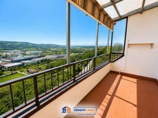 Quadrilocale viale Regina Margherita 8, Centro, Cherasco