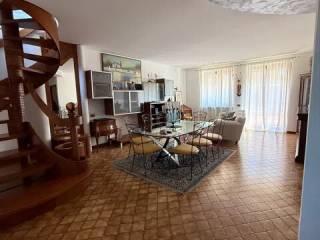 Quadrilocale via Bellini, Buguggiate — foto 11 di 25