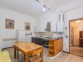 Trilocale piazza Martiri di Fossoli 11, Desio