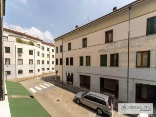 Trilocale via Trieste 25, Centro, Muggiò — foto 3 di 9
