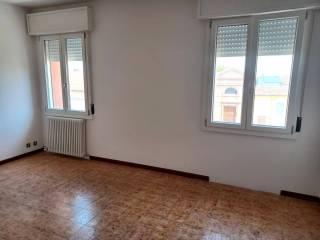 Trilocale piazza Giuseppe Garibaldi, Dosso, Terre del Reno — foto 10 di 14