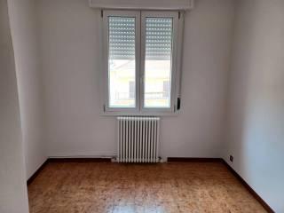 Trilocale piazza Giuseppe Garibaldi, Dosso, Terre del Reno — foto 5 di 14