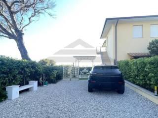 Villa unifamiliare via Bengasi, 52, Castiglioncello, Rosignano Marittimo — foto 16 di 36