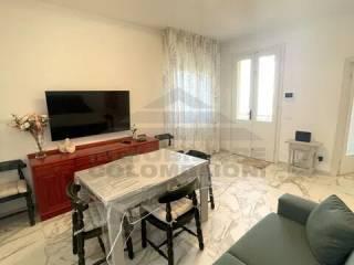 Villa unifamiliare via Bengasi, 52, Castiglioncello, Rosignano Marittimo — foto 6 di 36