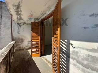 Terratetto unifamiliare via Volturno 24, Centro, Scapoli — foto 9 di 124