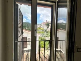 Trilocale ottimo stato, primo piano, Centro, Itri — foto 2 di 15