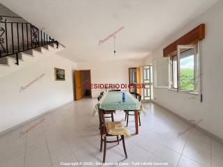 Terratetto unifamiliare via Ciullo d'Alcamo 15, Centro, Salemi — foto 2 di 13