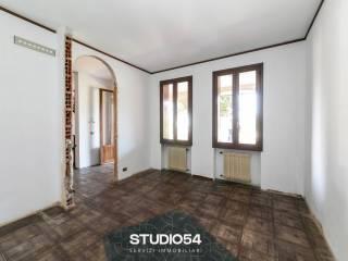 Villa bifamiliare via della Libertà 28, Centro, Paese — foto 7 di 56