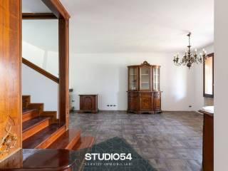 Villa bifamiliare via della Libertà 28, Centro, Paese — foto 27 di 56