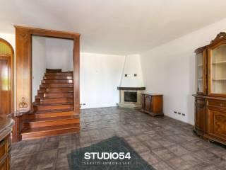 Villa bifamiliare via della Libertà 28, Centro, Paese — foto 21 di 56