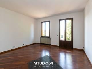 Villa bifamiliare via della Libertà 28, Centro, Paese — foto 40 di 56