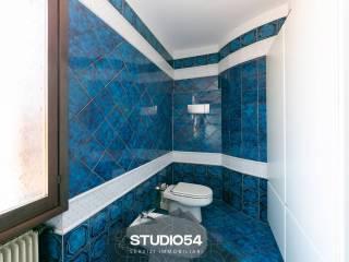 Villa bifamiliare via della Libertà 28, Centro, Paese — foto 37 di 56