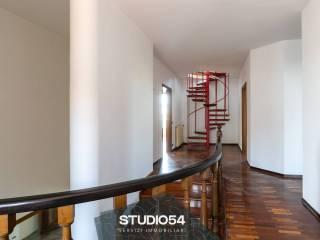 Villa bifamiliare via della Libertà 28, Centro, Paese — foto 24 di 56