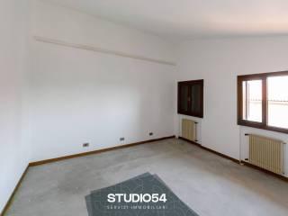 Villa bifamiliare via della Libertà 28, Centro, Paese — foto 6 di 56