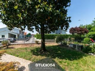Villa bifamiliare via della Libertà 28, Centro, Paese — foto 26 di 56