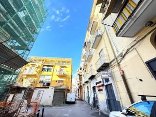 Bilocale via Camillo Benso di Cavour 17, Centro, Castellammare di Stabia — foto 6 di 22