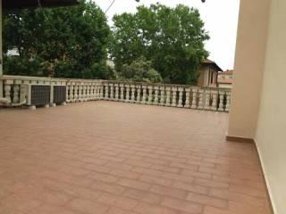 Villa unifamiliare viale Giacomo Matteotti, Stazione - Via Roma, Grosseto — foto 9 di 24
