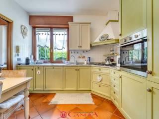 Villa bifamiliare via Gaetano Donizetti 26, Centro, Cassina Rizzardi — foto 29 di 47